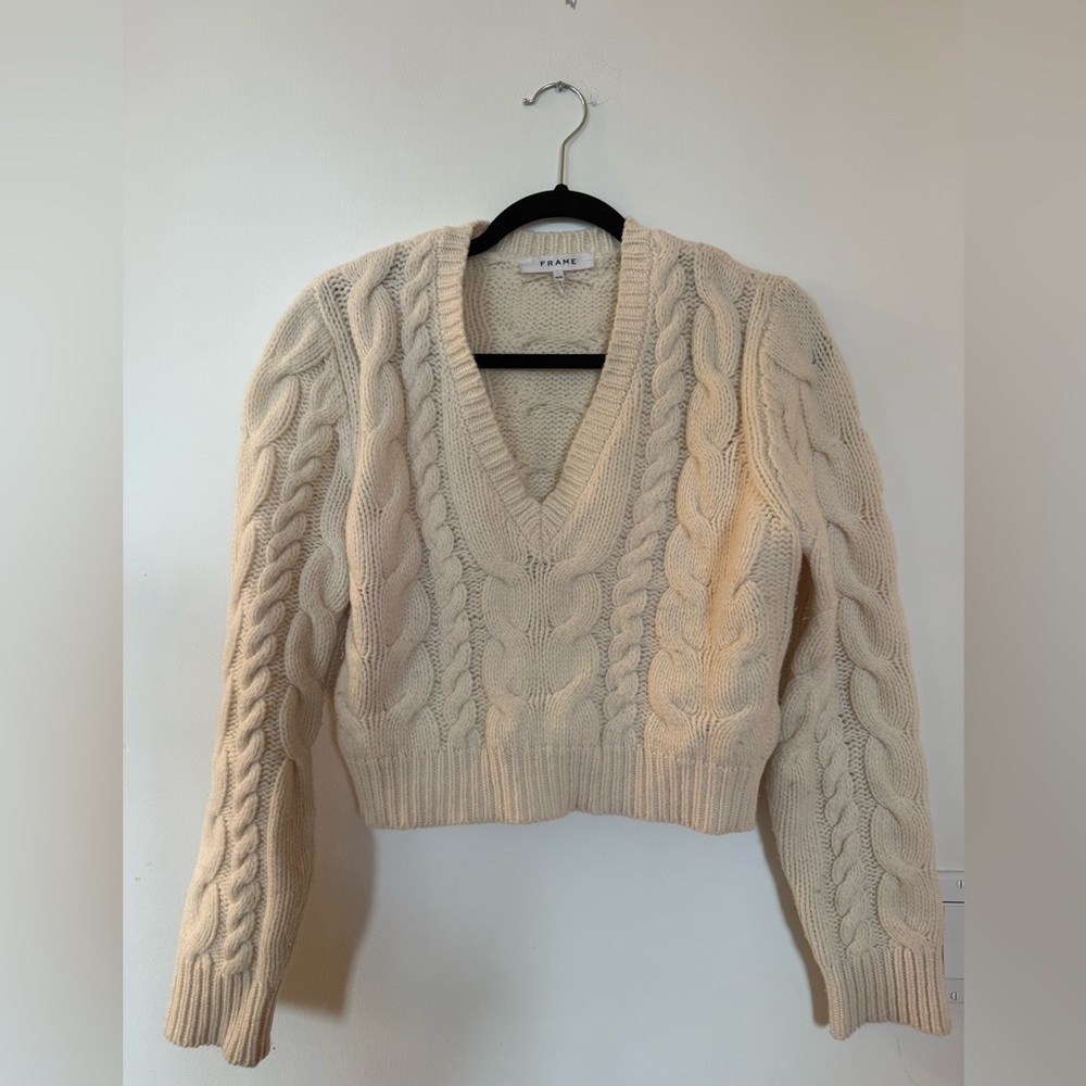 Frame Ivory Cable Knit Merino Wool V-Neck Cropped Sweater - Picture 3 of 6